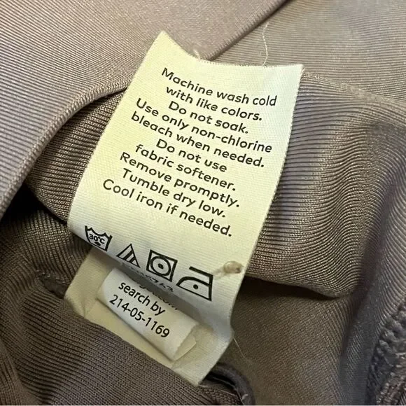 Champion light purple sports bra size M velour straps - Picture 6 of 7